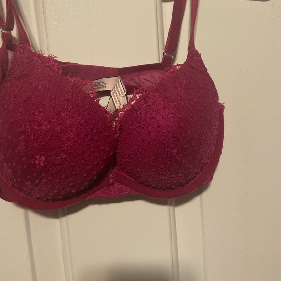 bra - Picture 2 of 4